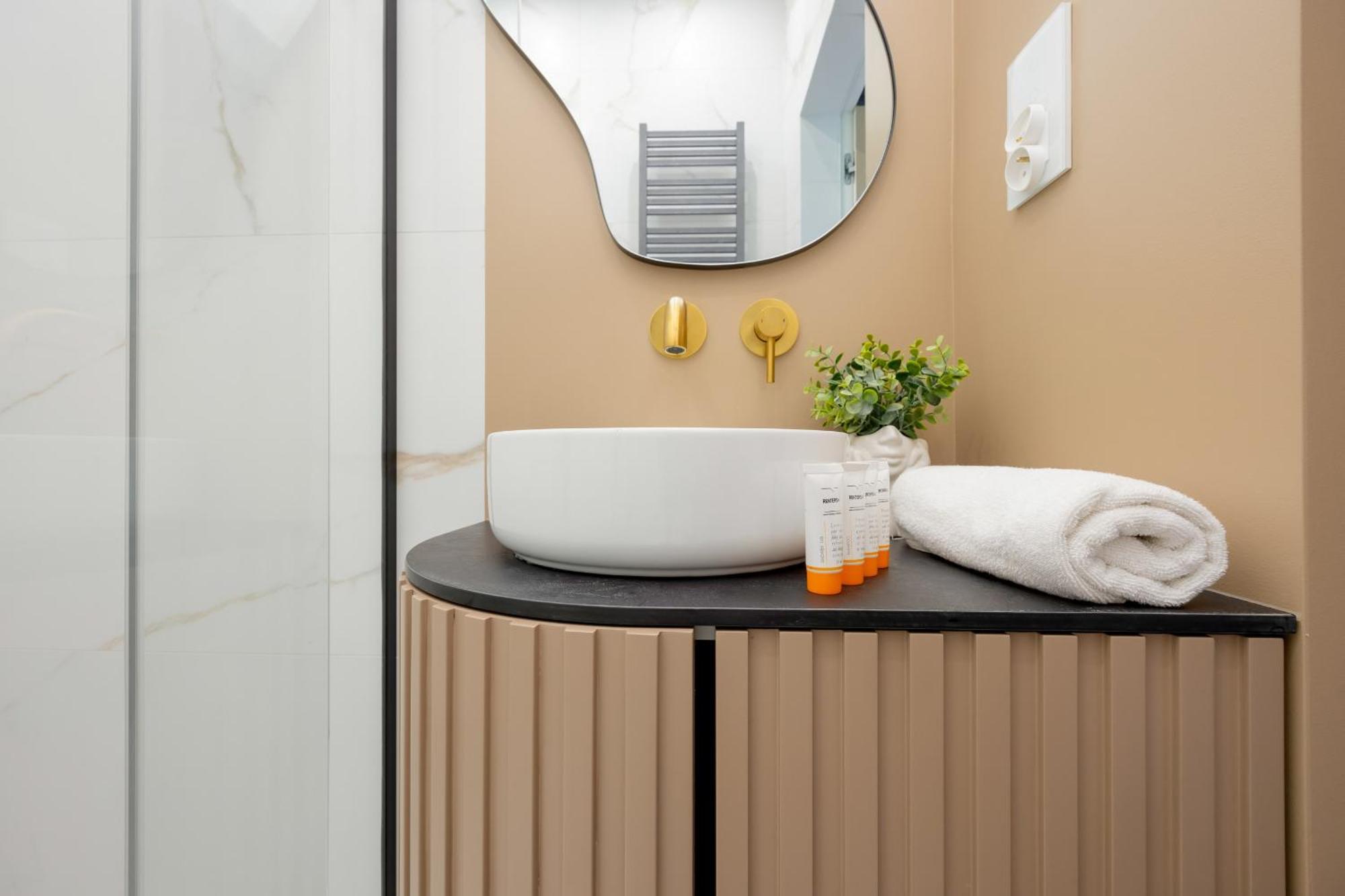 Przytulne W Zielonej Okolicy Srodmiescia By Renters Lägenhet *