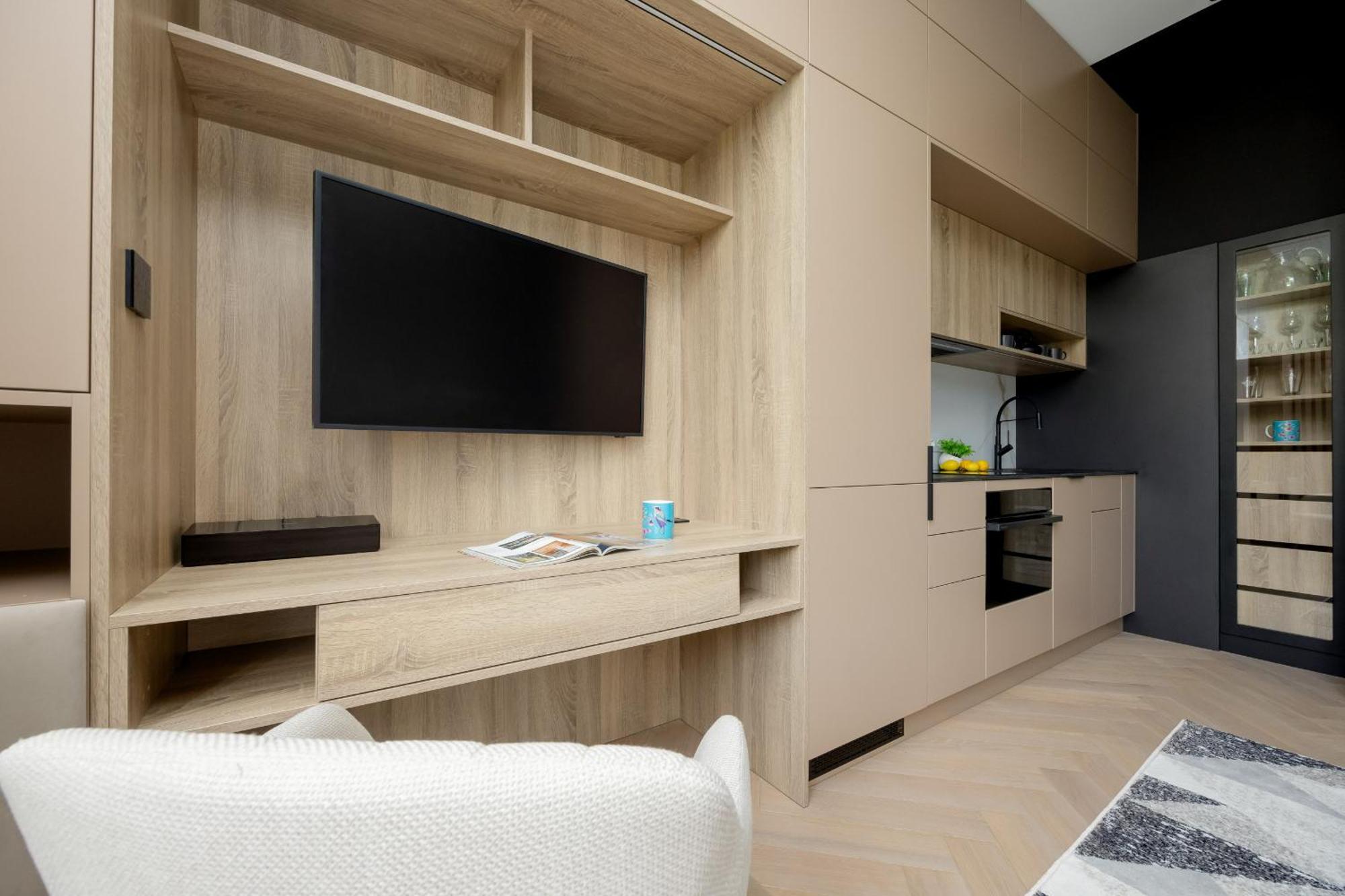 Apartment Przytulne W Zielonej Okolicy Srodmiescia By Renters Warschau