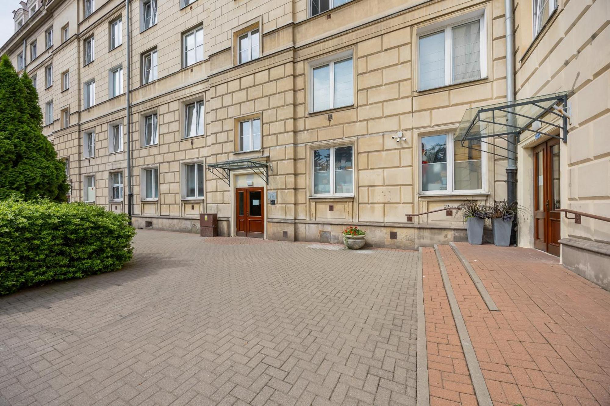 Lägenhet Przytulne W Zielonej Okolicy Srodmiescia By Renters *
